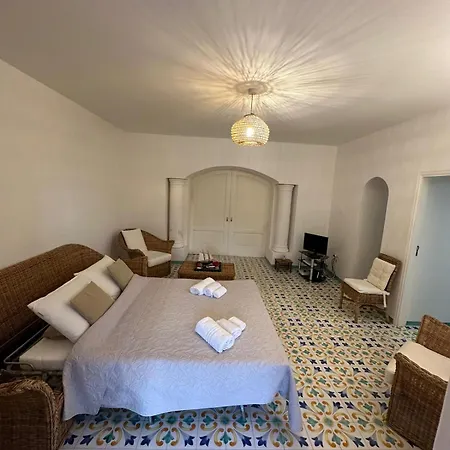 Vie En Rose 빌라 소렌토