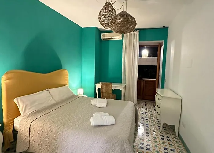 Vie En Rose Villa
