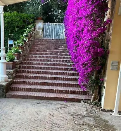 Villa Vie En Rose